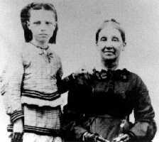 Sarah Derr-Holdren & Virgine